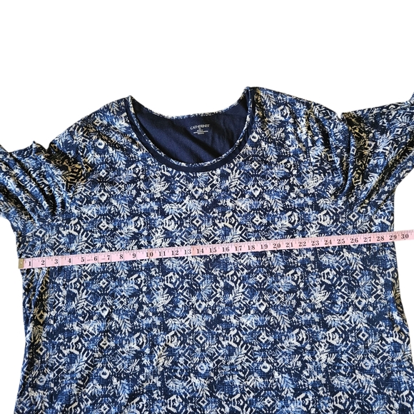 Catherines Patterned Top Women's Size 3X Detailed Neckline Blue Cream 3/4 Sleeve - Picture 6 of 12